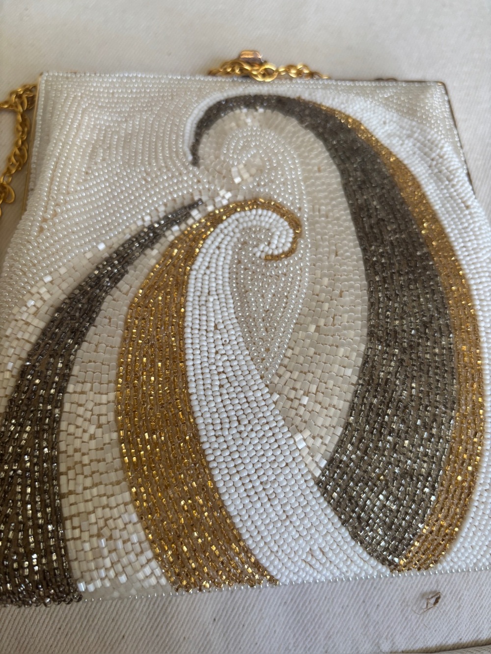 Vintage Walborg Beaded Evening Bag Clutch White Gold Silver Pattern Mirror